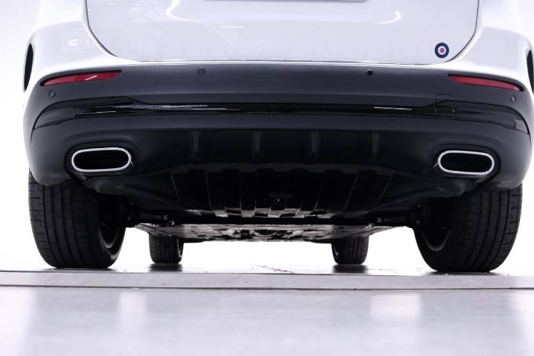 MERCEDES-BENZ GLA 62