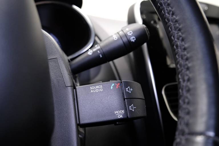 RENAULT Clio 24