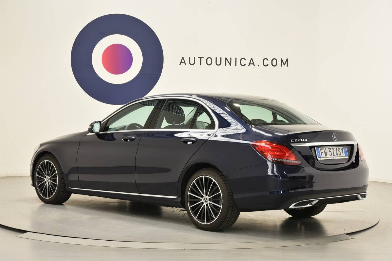 MERCEDES-BENZ C 220 2