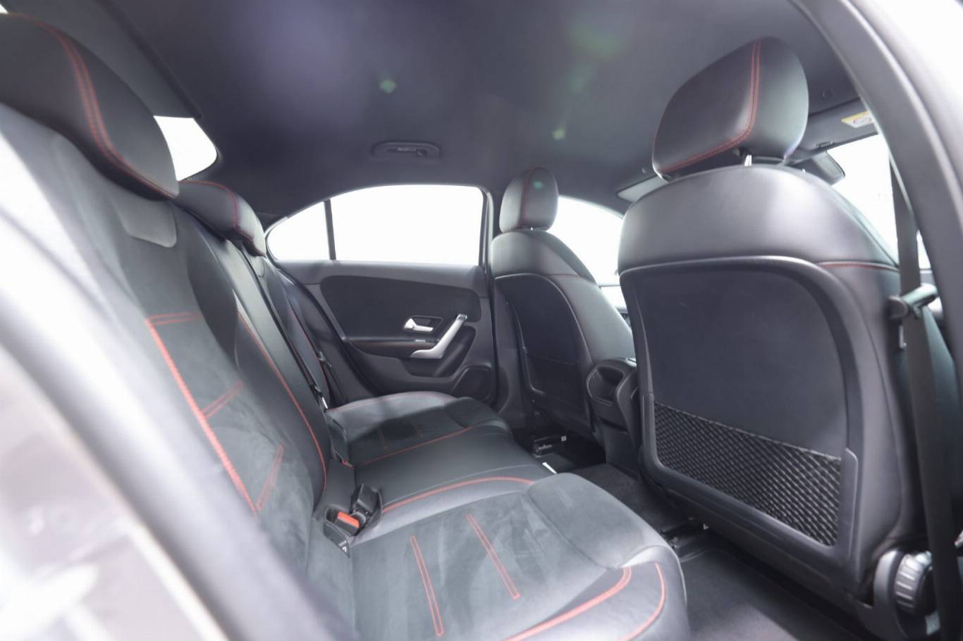 MERCEDES-BENZ A 180 50