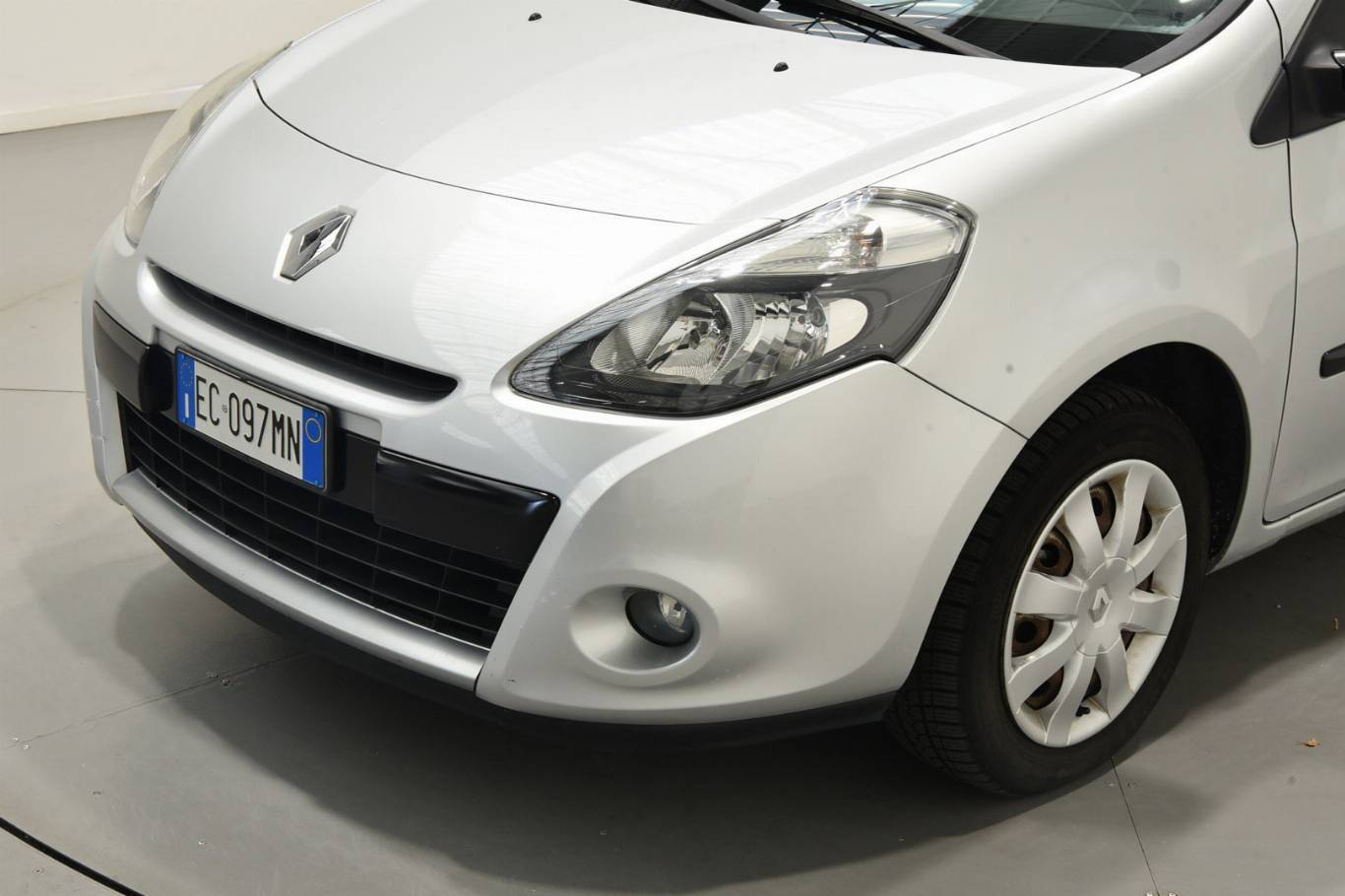 RENAULT Clio 36