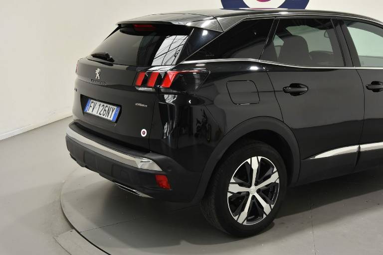 PEUGEOT 3008 27