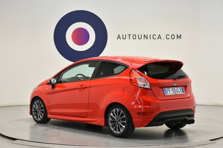 FORD Fiesta 2