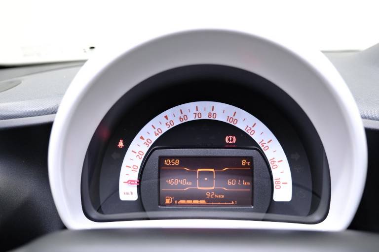 SMART ForFour 8