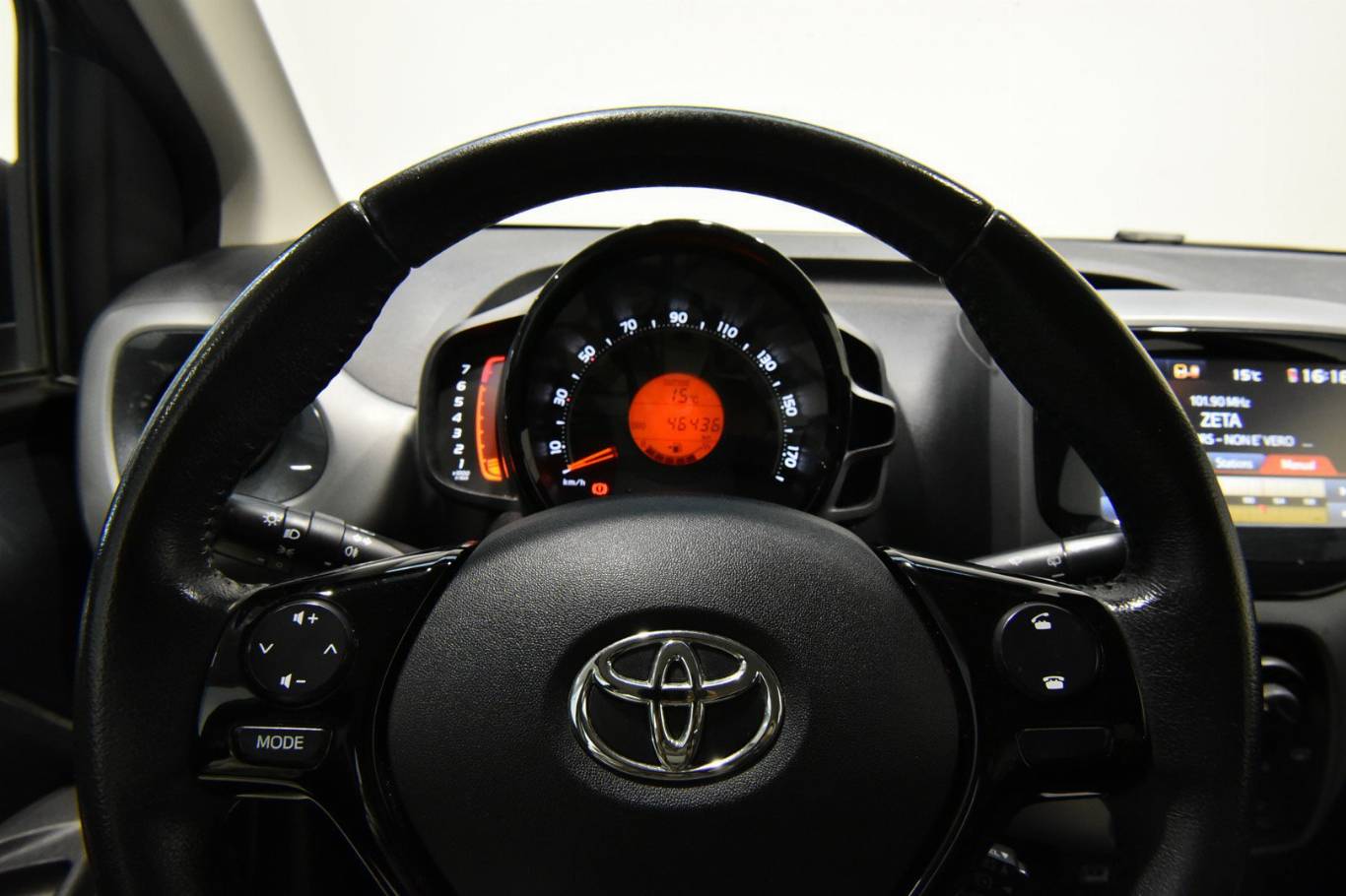 TOYOTA Aygo 9