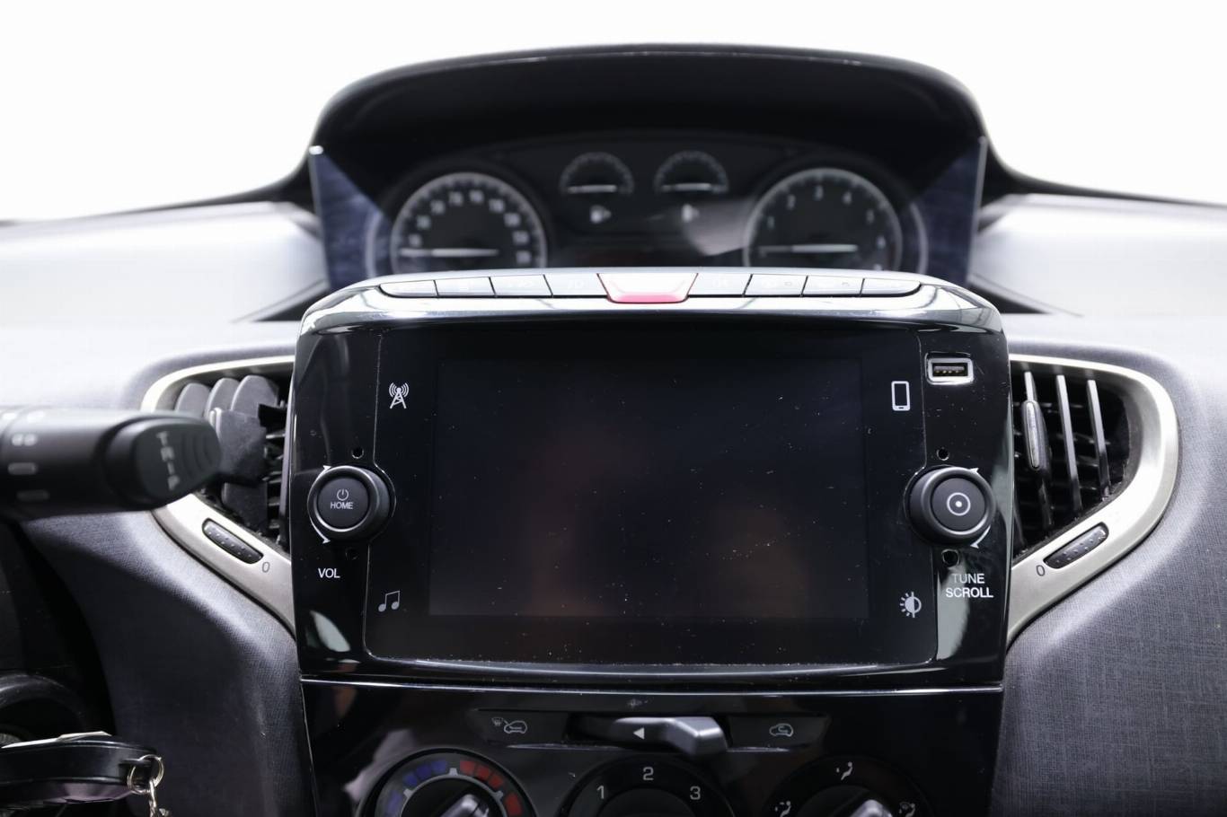 LANCIA Ypsilon 21
