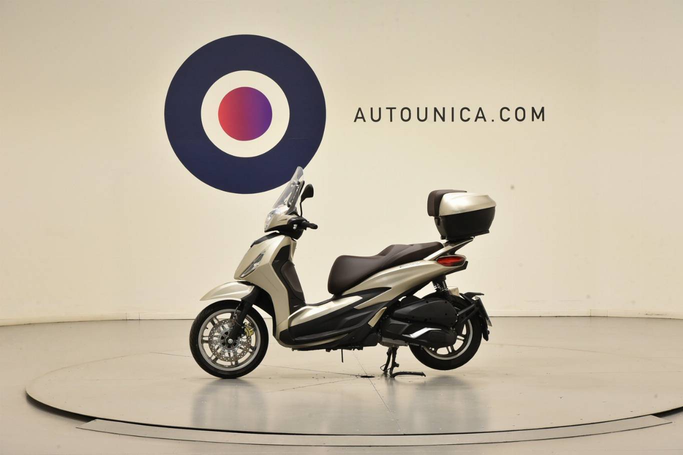 PIAGGIO Beverly 300 i.e. 8