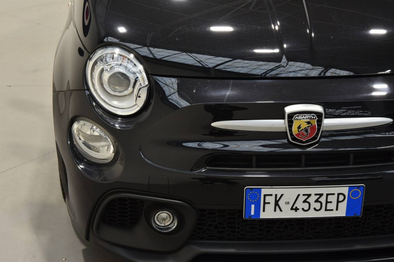 ABARTH 595C 17