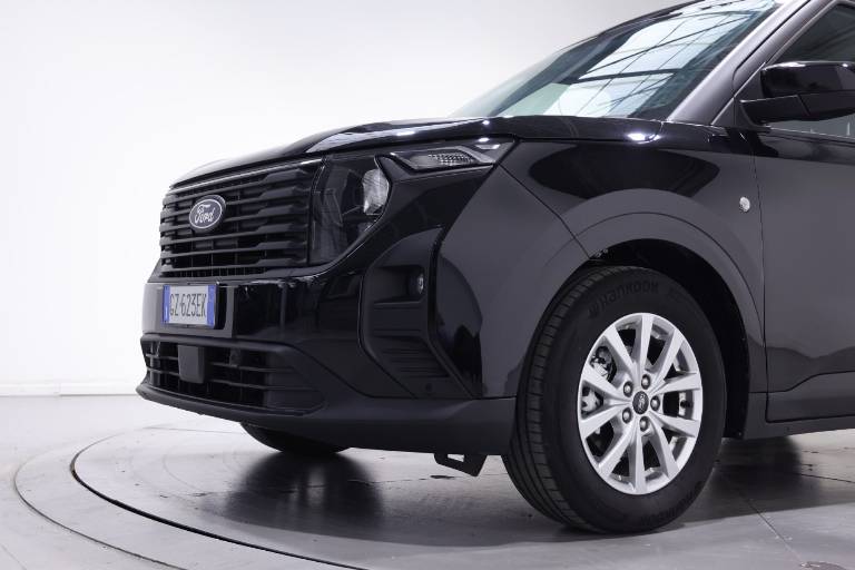 FORD Tourneo Courier 11