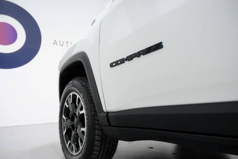JEEP Compass 67