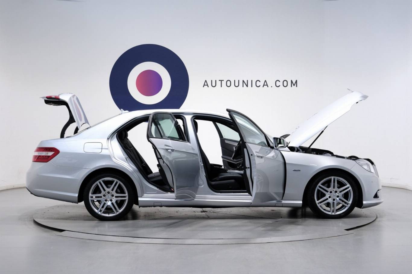 MERCEDES-BENZ E 250 79