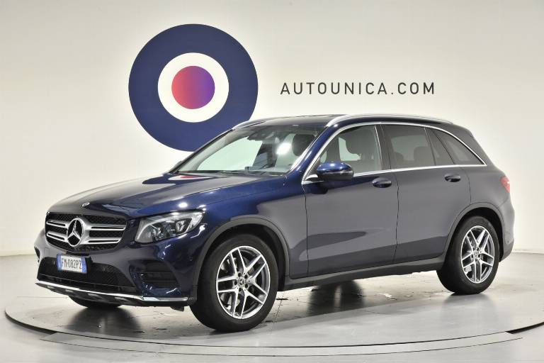 MERCEDES-BENZ GLC 220 1
