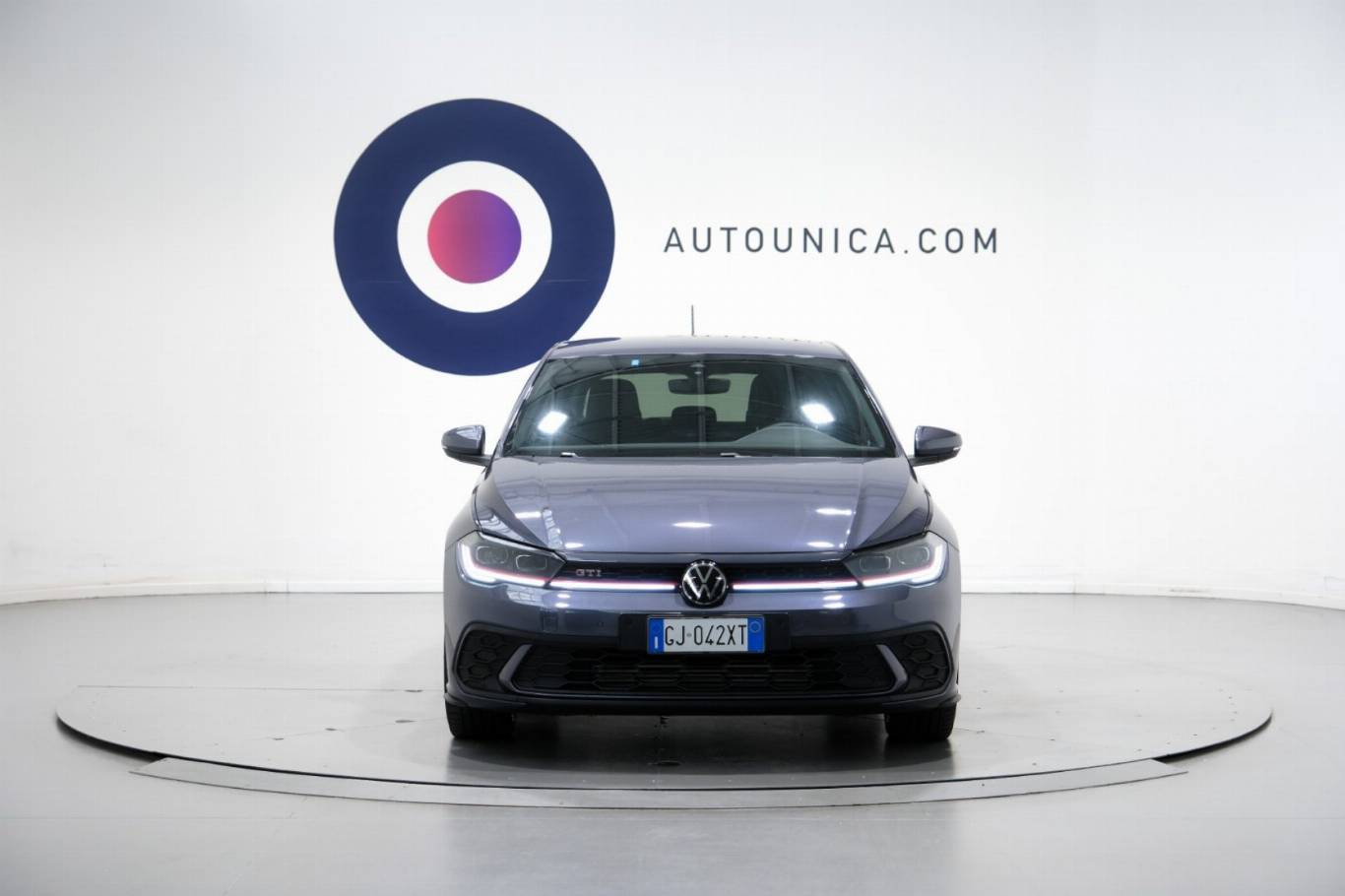 VOLKSWAGEN Polo GTI 2