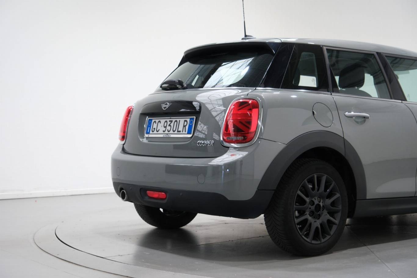 MINI Cooper 53