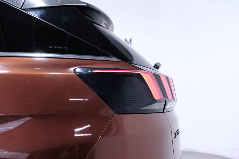 PEUGEOT 3008 50