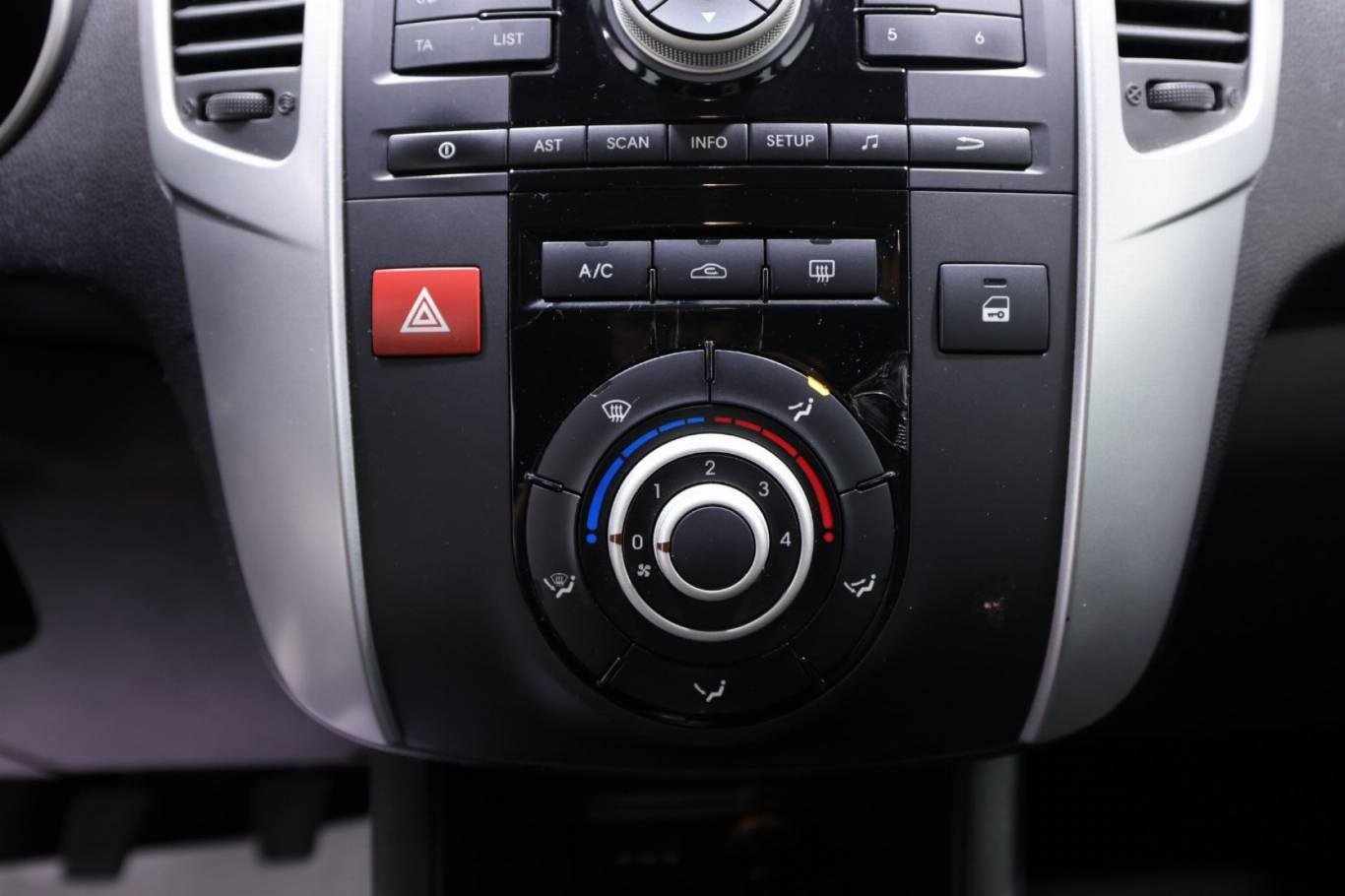 KIA Venga 27