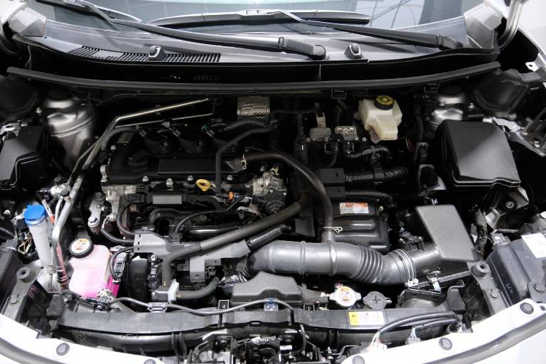 TOYOTA Yaris Cross 64