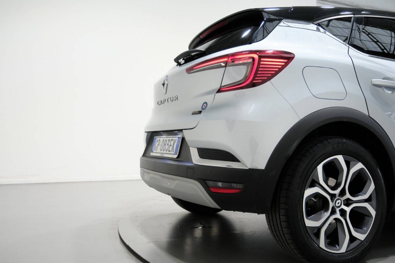 RENAULT Captur 53