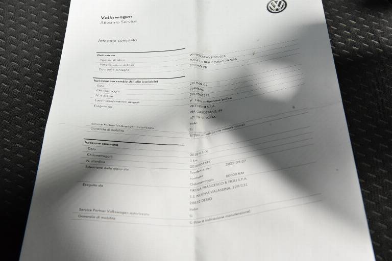VOLKSWAGEN Polo 39