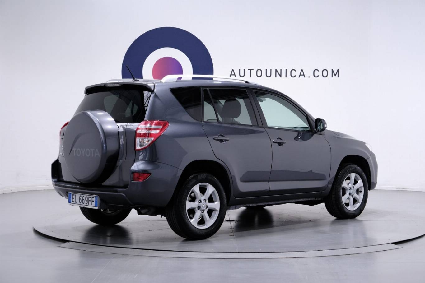 TOYOTA RAV 4 MY23 16