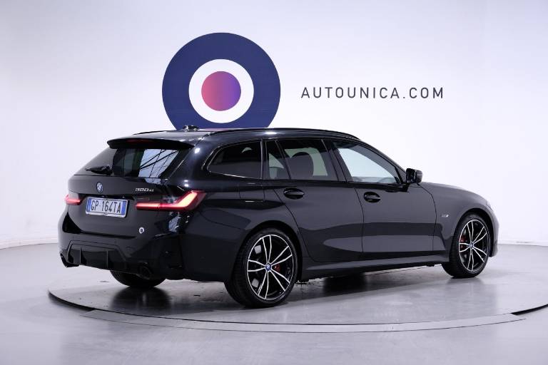 BMW 320 3