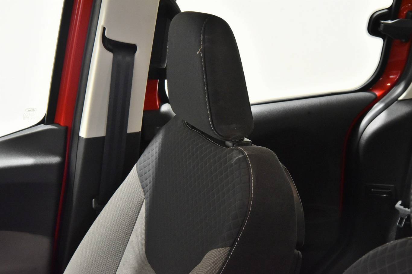 FORD Tourneo Courier 20