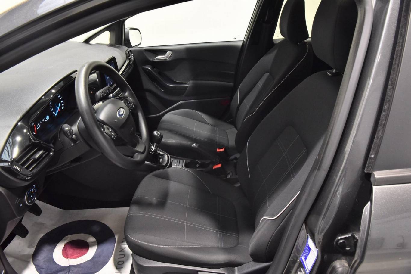 FORD Fiesta 4
