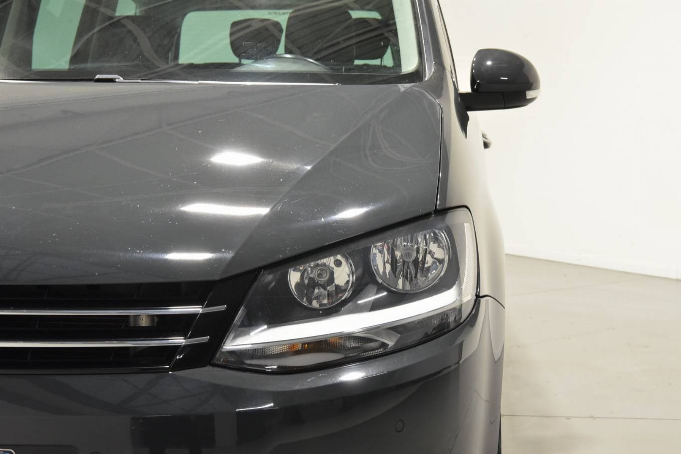 VOLKSWAGEN Sharan 15