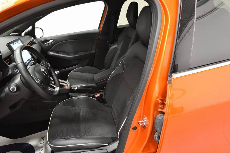 RENAULT Clio 4