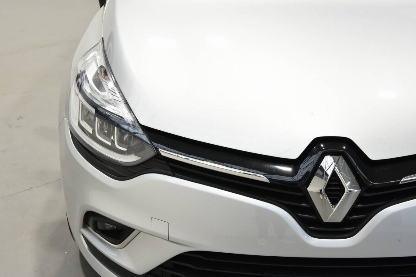 RENAULT Clio 17