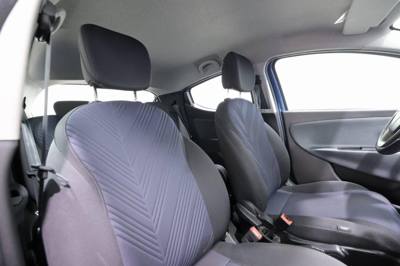 LANCIA Ypsilon 39