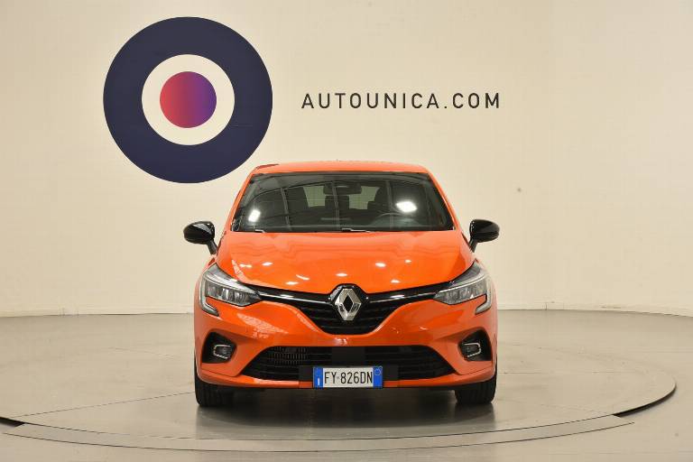 RENAULT Clio 5
