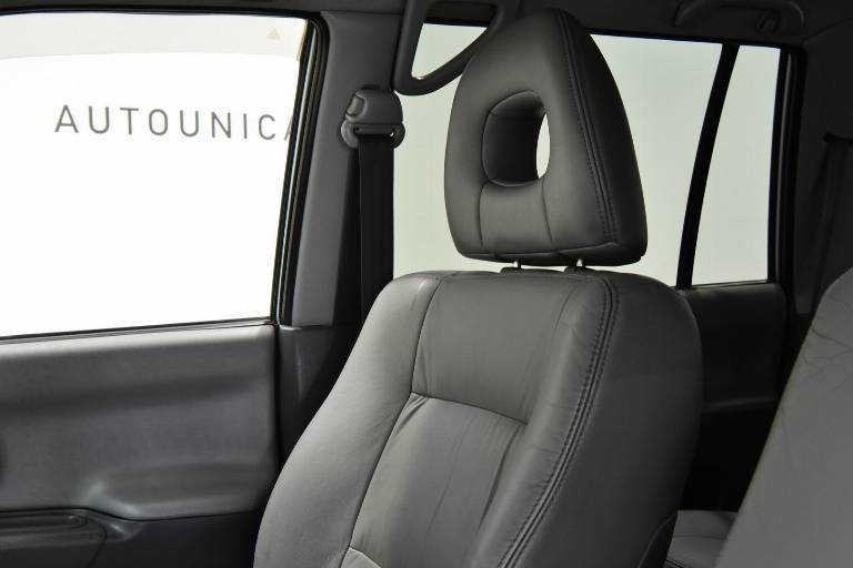 MITSUBISHI Pajero Sport 44