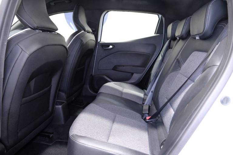 RENAULT Clio 35