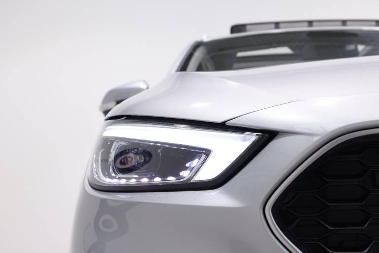 MG ZS 12