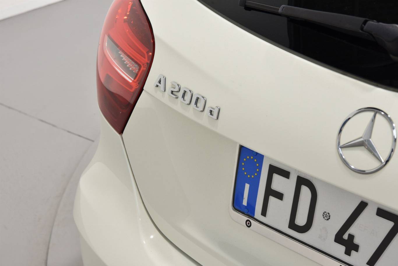 MERCEDES-BENZ A 200 58