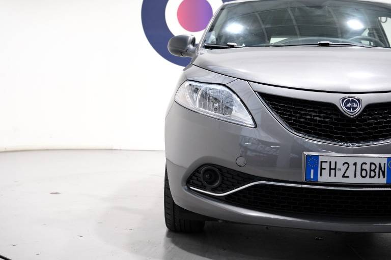 LANCIA Ypsilon 39