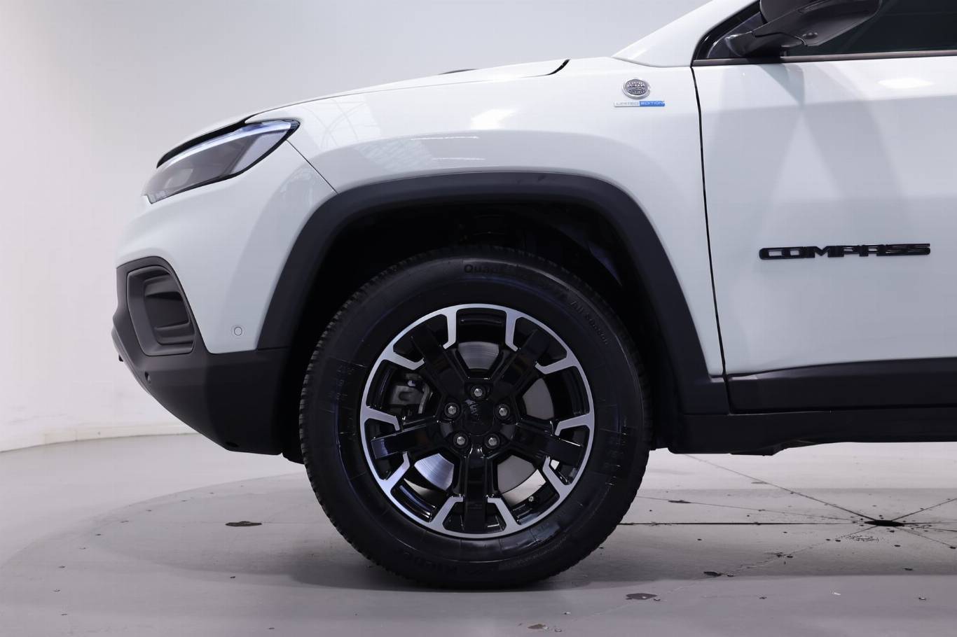 JEEP Compass 18