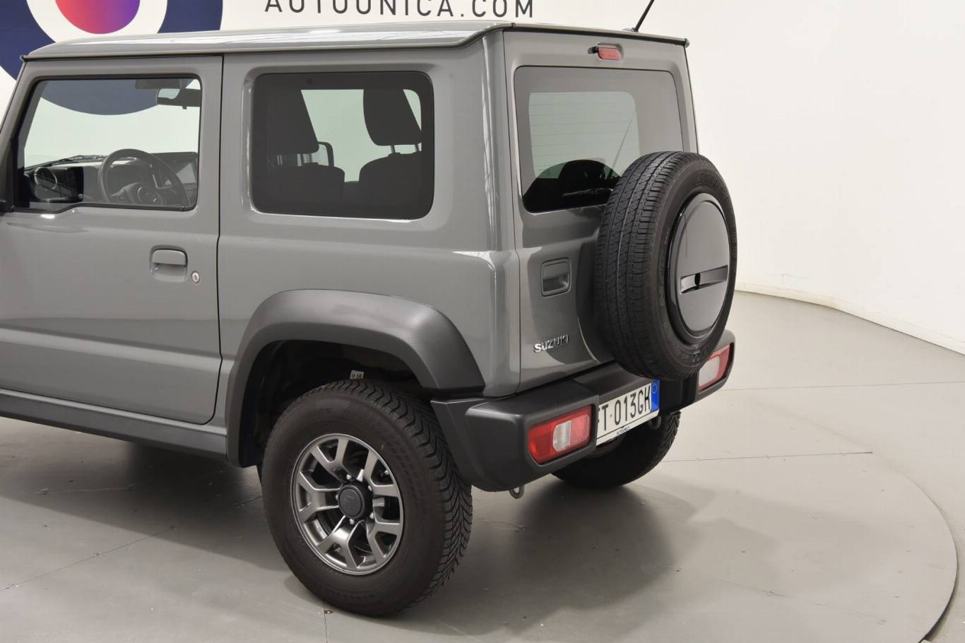 SUZUKI Jimny 20