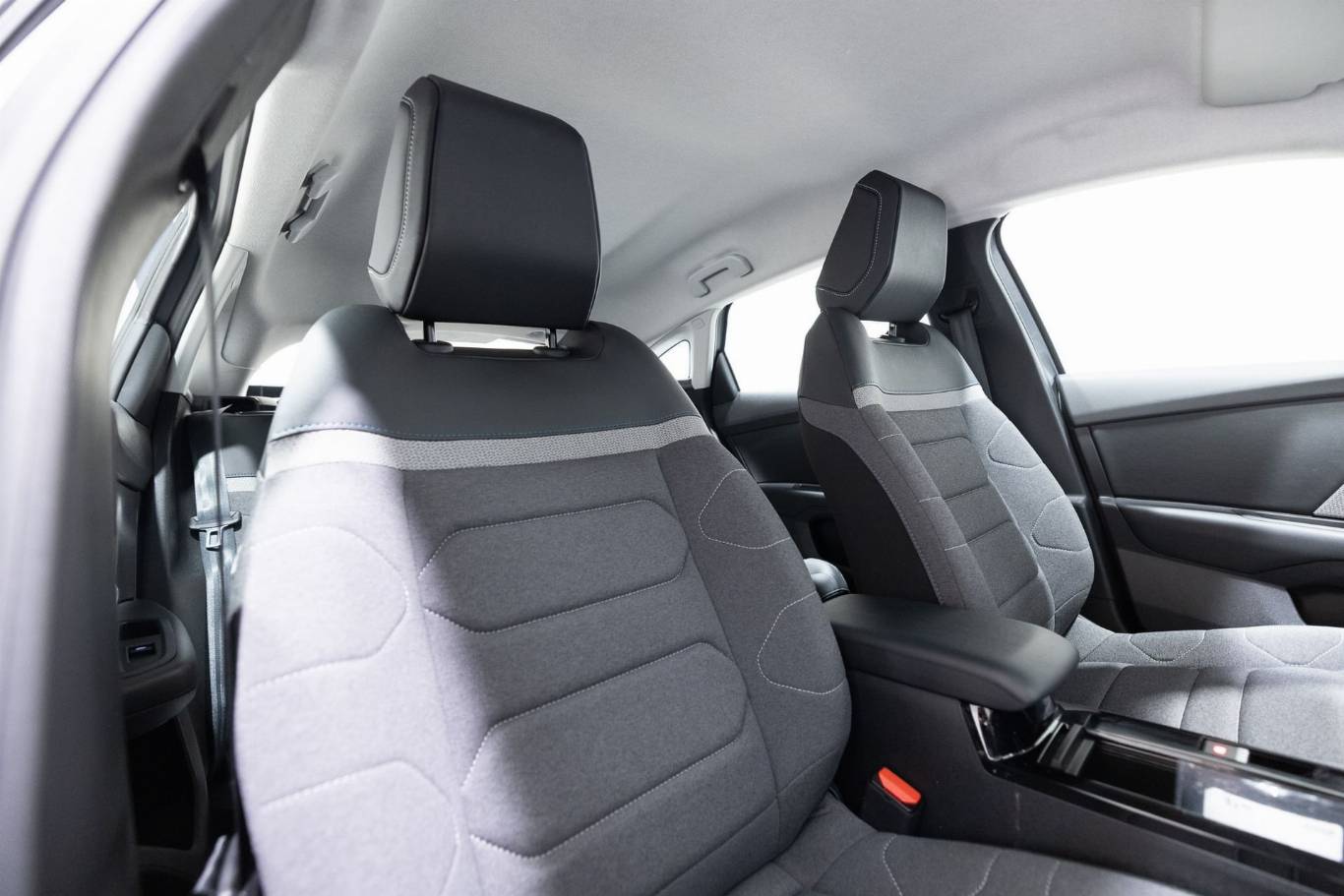 CITROEN C4 48