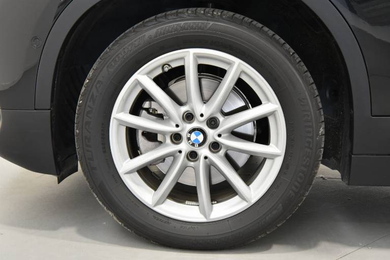 BMW X2 33