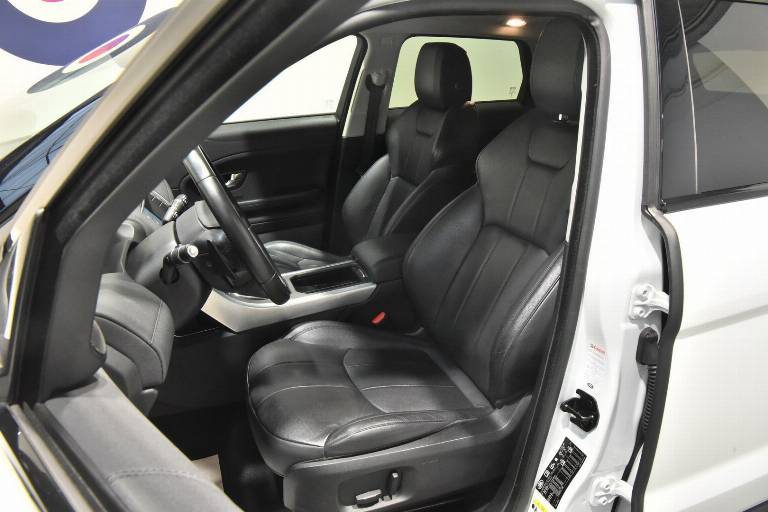 LAND ROVER Range Rover Evoque 4
