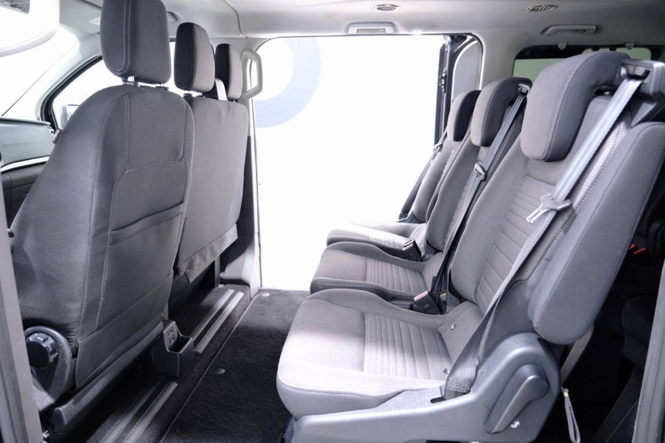 FORD Tourneo Custom 39