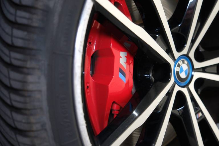 BMW 320 53