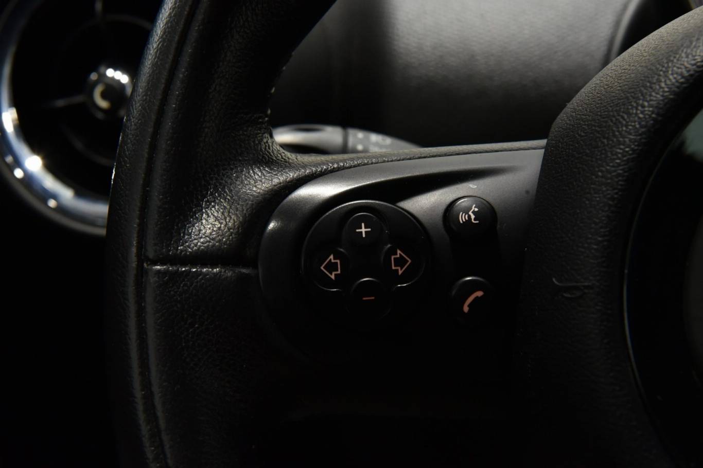 MINI Countryman 7
