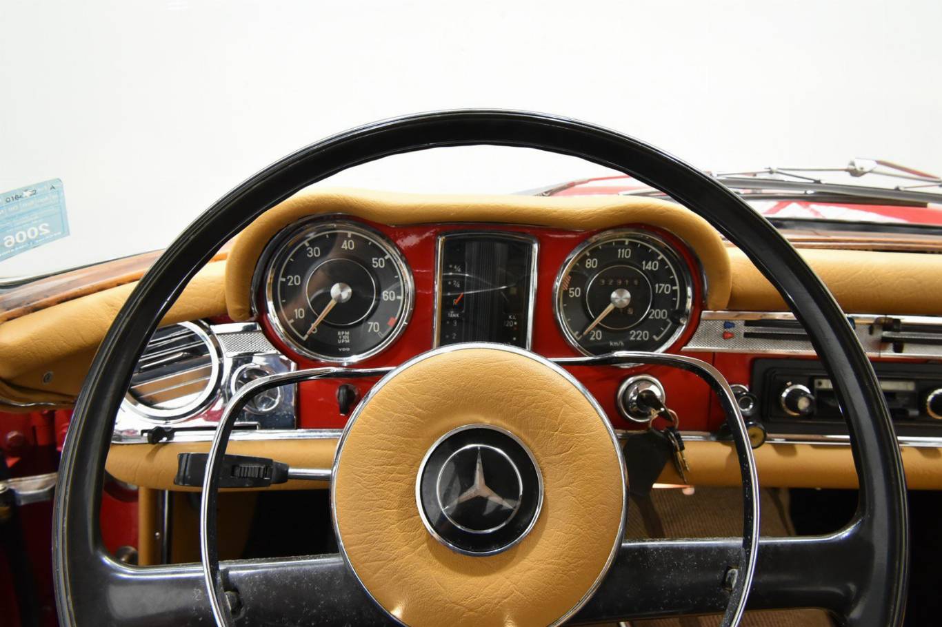 MERCEDES-BENZ SL 230 20