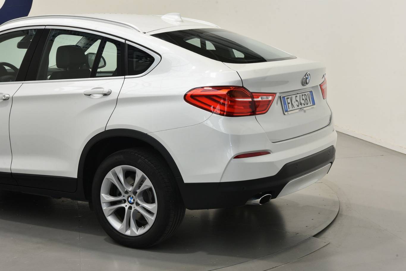 BMW X4 12