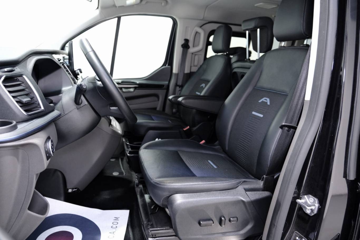 FORD Tourneo Custom 6