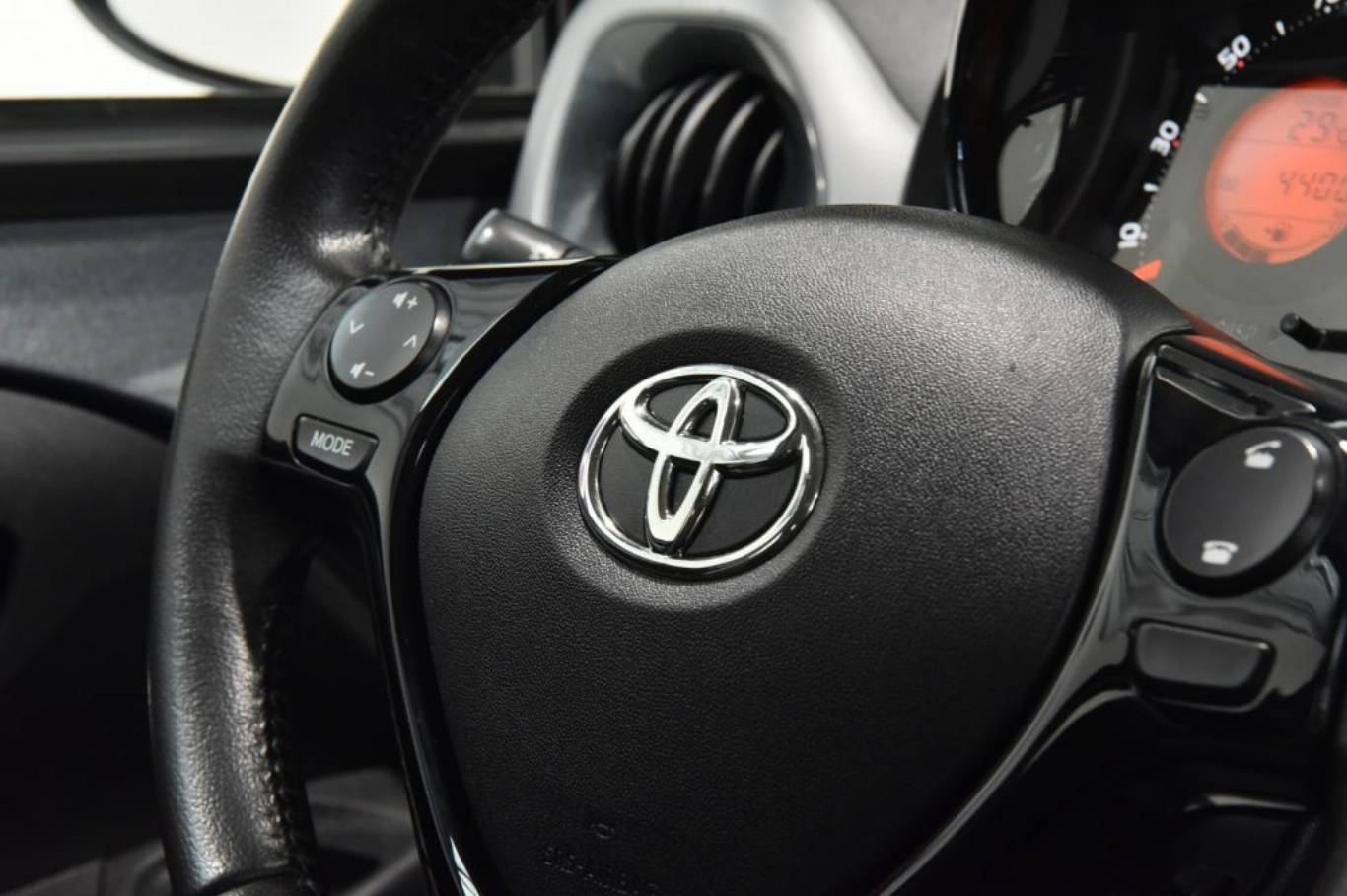 TOYOTA Aygo 38