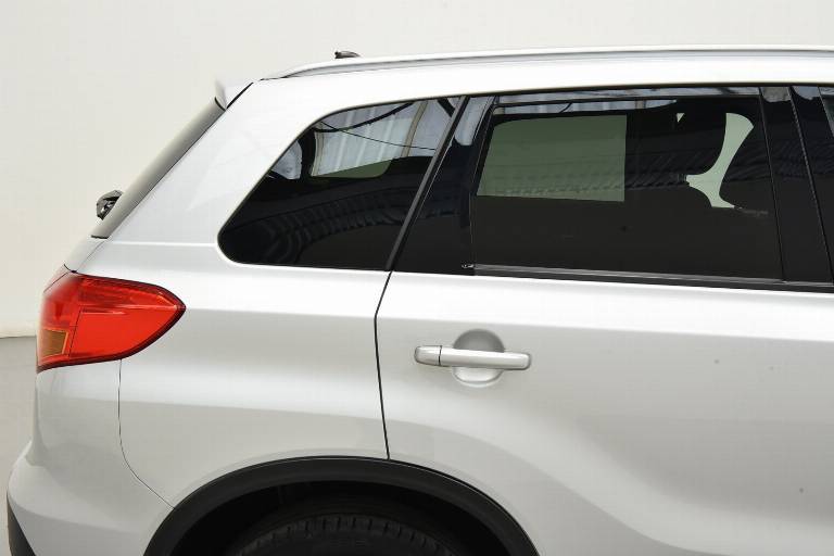 SUZUKI Vitara 48